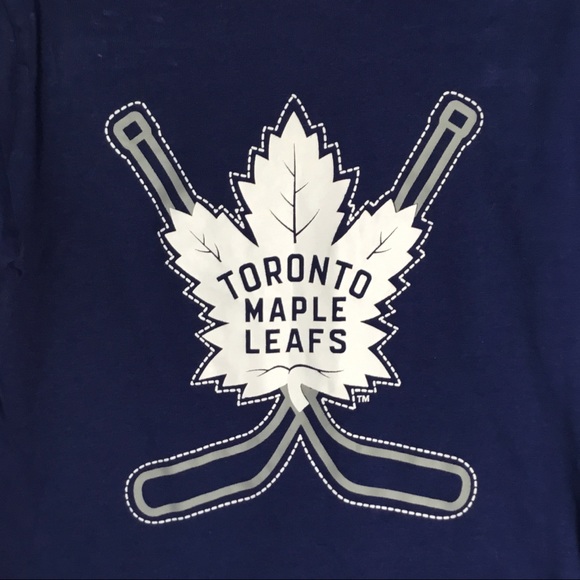 Toronto Maple Leaf Pajama Set Size Small 6 - Picture 4 of 6